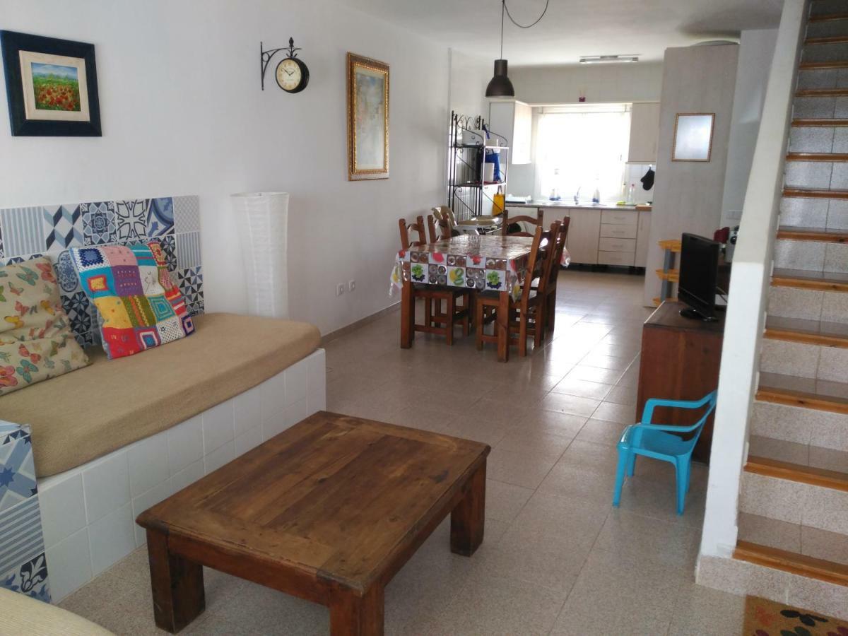 Comodidad En Aguamarga! Agua Amarga  Exteriör bild