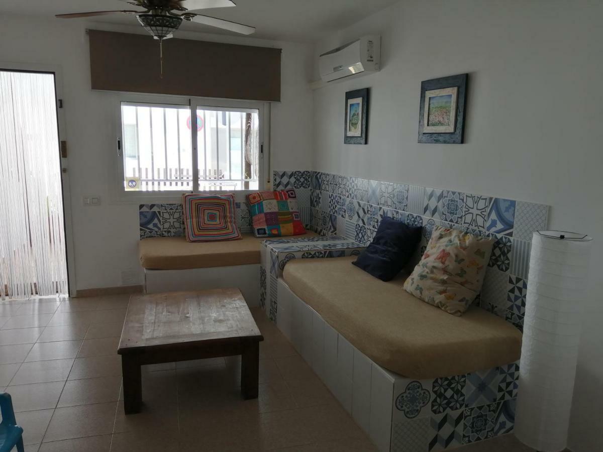 Comodidad En Aguamarga! Agua Amarga  Exteriör bild